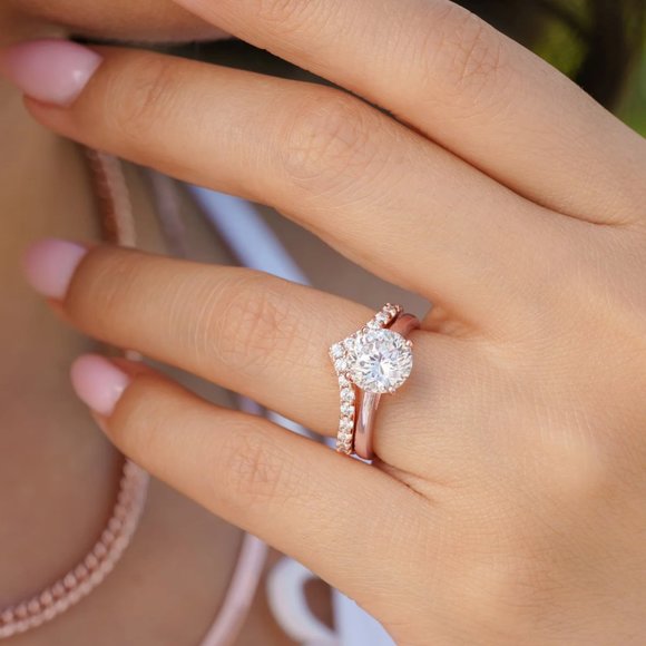 Modern Gents | NWOT | "The Zoey" Chevron Band | Rose Gold | Diamond Alternative - Picture 4 of 7